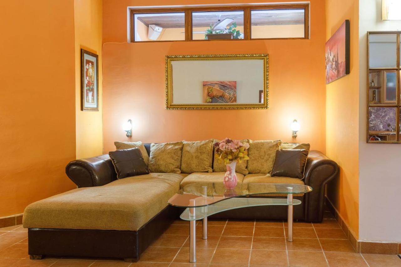Casa Del Mar Apartments Солнечный берег Экстерьер фото