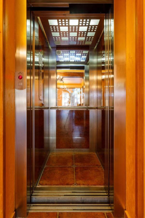 Casa Del Mar Apartments Солнечный берег Экстерьер фото